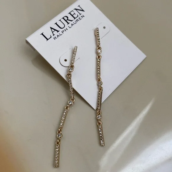 Lauren Ralph Lauren Earrings - simple chic - Picture 3 of 3